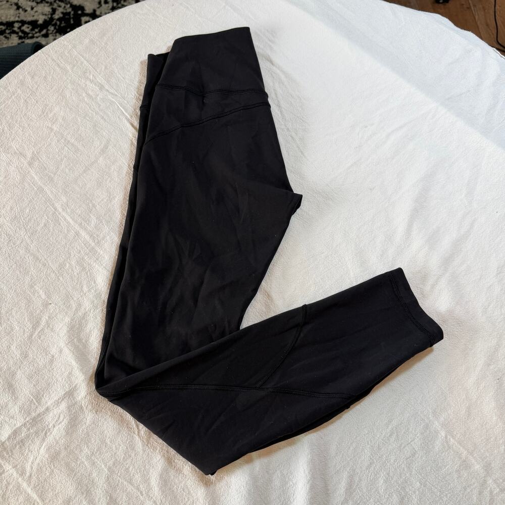 Lululemon Black Workout Sculpting Gym Leggings